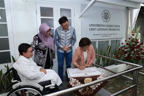 Unit Layanan Disabilitas berupaya menciptakan ekosistem pendidikan tinggi yang inklusif dengan menyediakan akses, dukungan, dan fasilitas setara bagi mahasiswa penyandang disabilitas