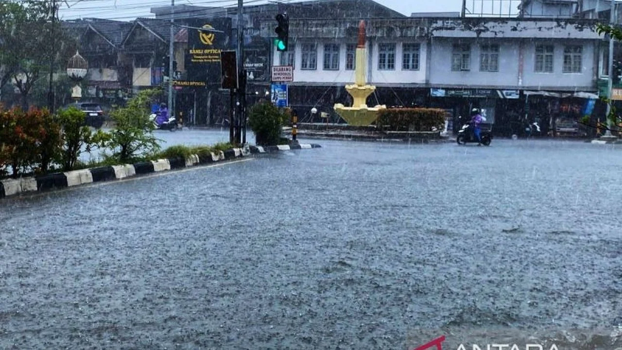 Timika Diselimuti Kabut Tebal, BMKG Berikan Prakiraan Cuaca Terbaru di Kabupaten Mimika