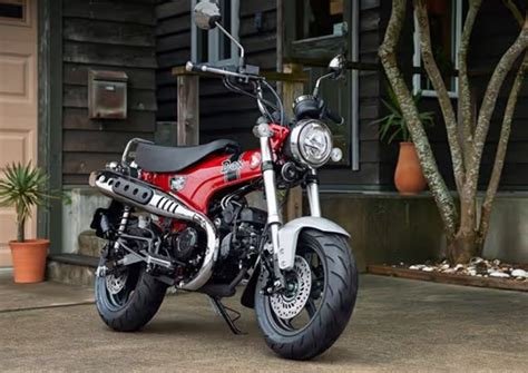 Honda ST125 Dax Terbaru Resmi Diluncurkan di Indonesia dengan Harga Rp 84,5 Juta, Menawarkan Fitur dan Desain Sporty untuk Penggemar Motor