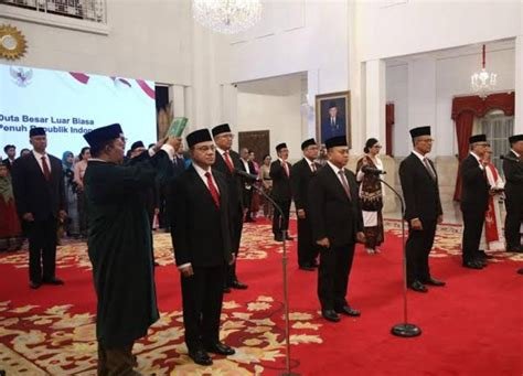 Duta Besar Indonesia meminta agar pembahasan tentang Timur Tengah diperbanyak, mengingat dampak geopolitik dan ekonomi kawasan itu bagi kepentingan RI