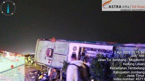 Tragedi Kecelakaan Maut di Tol Jombang‑Mojokerto Menewaskan 4 Orang, Luka 7 Korban, Penyebab Tindakan Penanganan Diperiksa